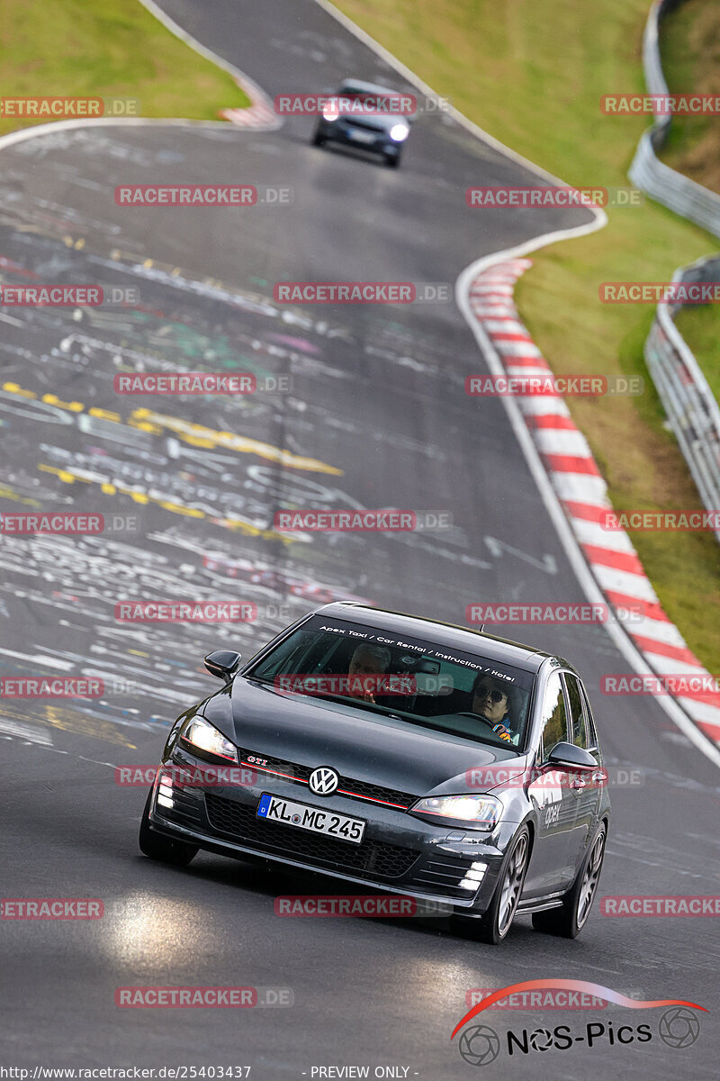 Bild #25403437 - Touristenfahrten Nürburgring Nordschleife (15.10.2023)