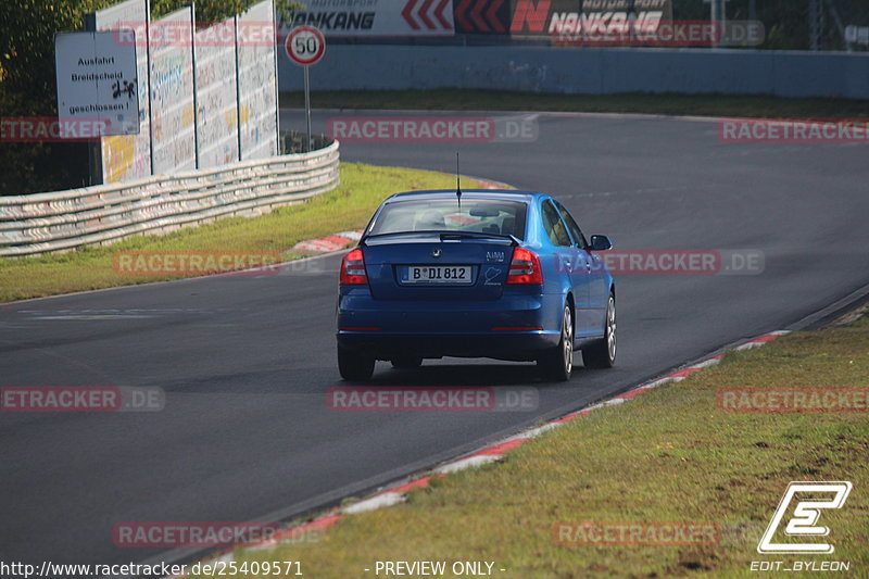 Bild #25409571 - Touristenfahrten Nürburgring Nordschleife (15.10.2023)