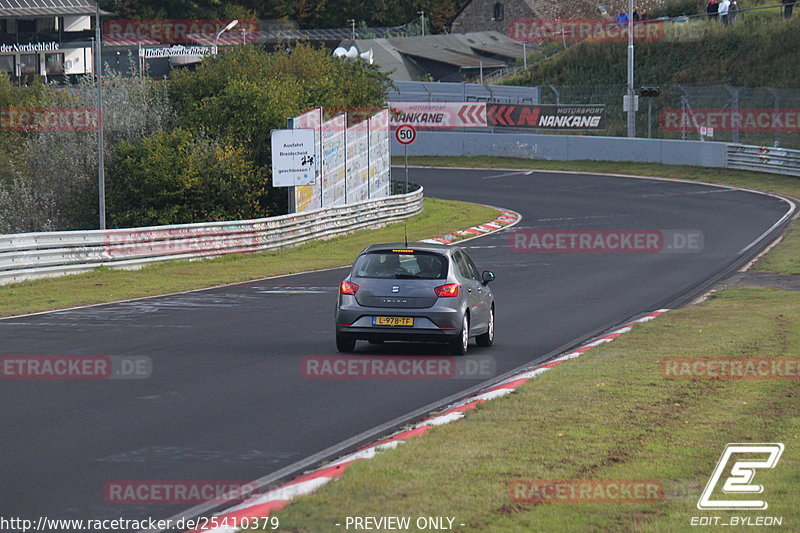 Bild #25410379 - Touristenfahrten Nürburgring Nordschleife (15.10.2023)