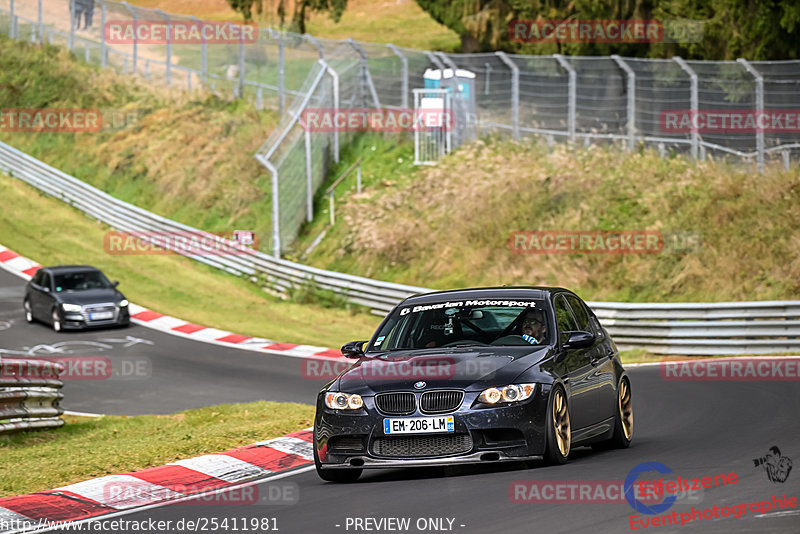 Bild #25411981 - Touristenfahrten Nürburgring Nordschleife (15.10.2023)