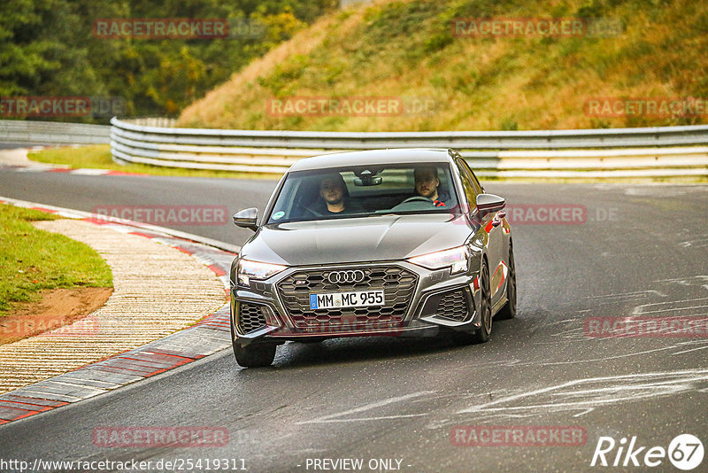 Bild #25419311 - Touristenfahrten Nürburgring Nordschleife (15.10.2023)