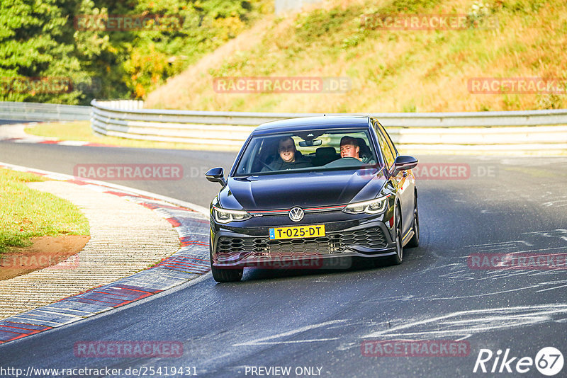 Bild #25419431 - Touristenfahrten Nürburgring Nordschleife (15.10.2023)