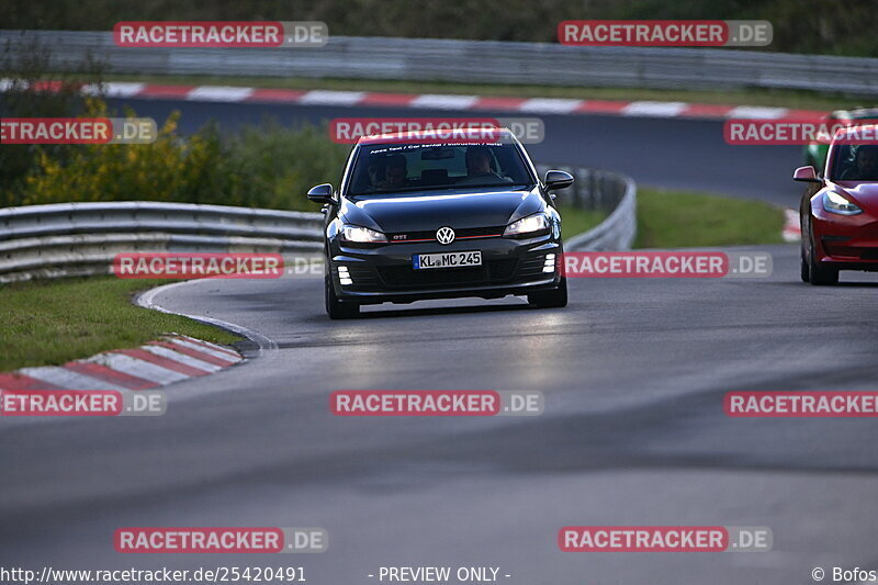 Bild #25420491 - Touristenfahrten Nürburgring Nordschleife (15.10.2023)