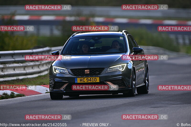 Bild #25420505 - Touristenfahrten Nürburgring Nordschleife (15.10.2023)