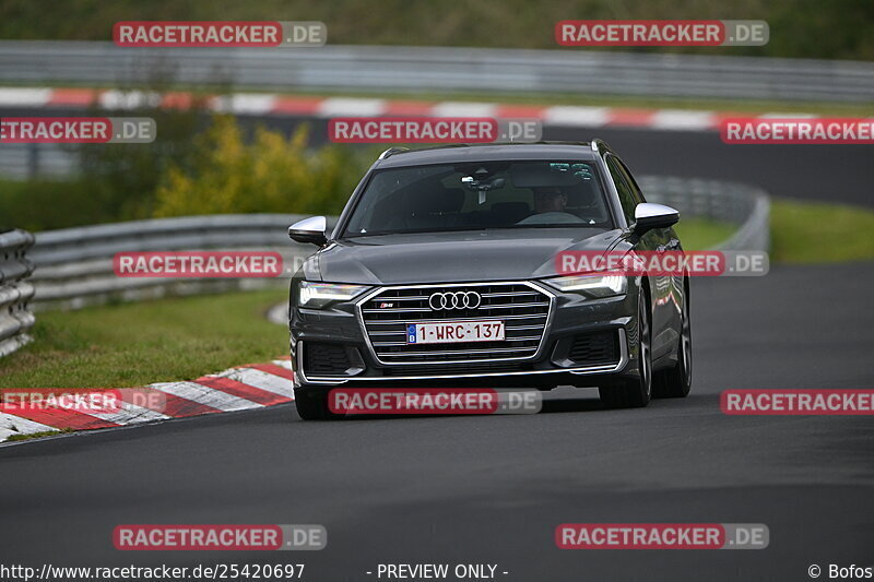 Bild #25420697 - Touristenfahrten Nürburgring Nordschleife (15.10.2023)