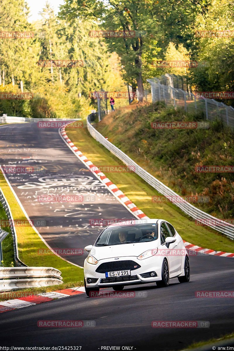 Bild #25425327 - Touristenfahrten Nürburgring Nordschleife (15.10.2023)