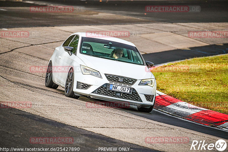 Bild #25427890 - Touristenfahrten Nürburgring Nordschleife (15.10.2023)