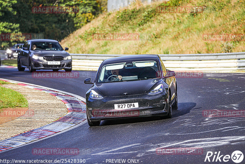 Bild #25428390 - Touristenfahrten Nürburgring Nordschleife (15.10.2023)