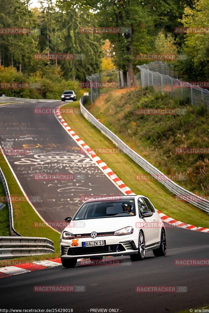 Bild #25429018 - Touristenfahrten Nürburgring Nordschleife (15.10.2023)