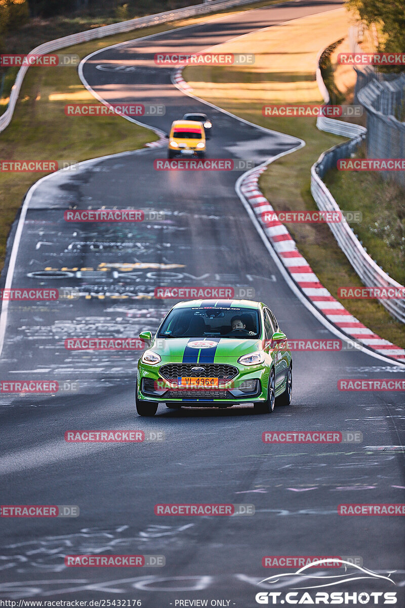 Bild #25432176 - Touristenfahrten Nürburgring Nordschleife (15.10.2023)