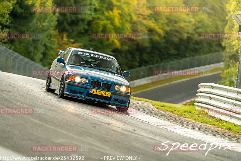 Bild #25432692 - Touristenfahrten Nürburgring Nordschleife (15.10.2023)