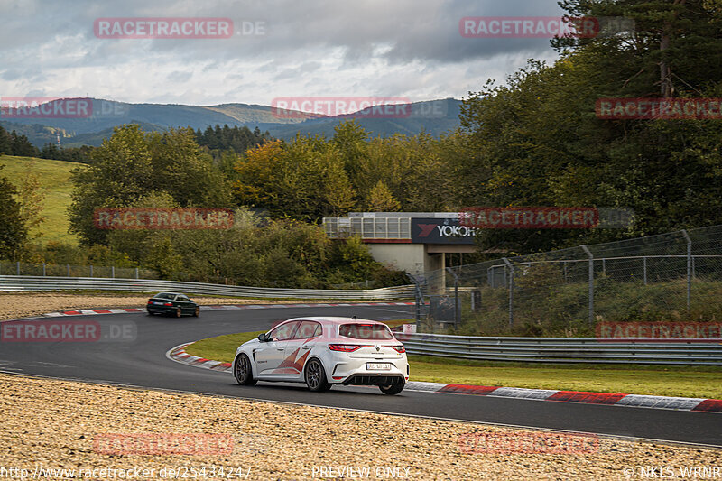 Bild #25434247 - Touristenfahrten Nürburgring Nordschleife (15.10.2023)