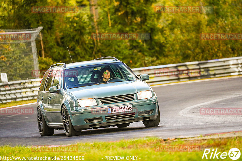 Bild #25434509 - Touristenfahrten Nürburgring Nordschleife (15.10.2023)