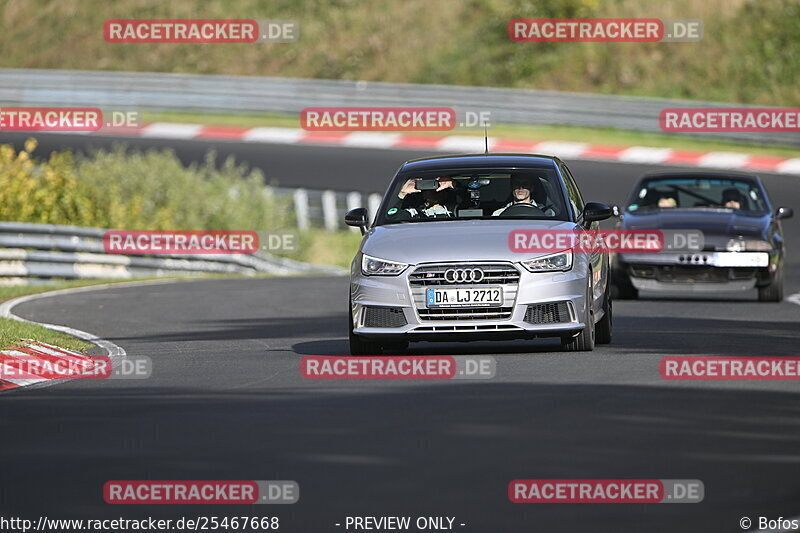 Bild #25467668 - Touristenfahrten Nürburgring Nordschleife (21.10.2023)