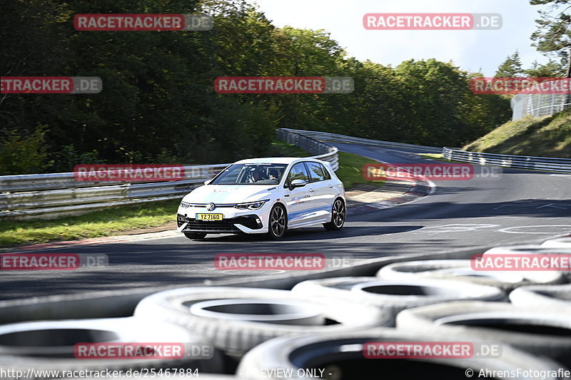 Bild #25467884 - Touristenfahrten Nürburgring Nordschleife (21.10.2023)