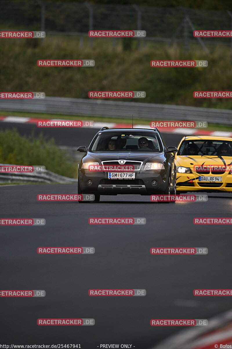 Bild #25467941 - Touristenfahrten Nürburgring Nordschleife (21.10.2023)