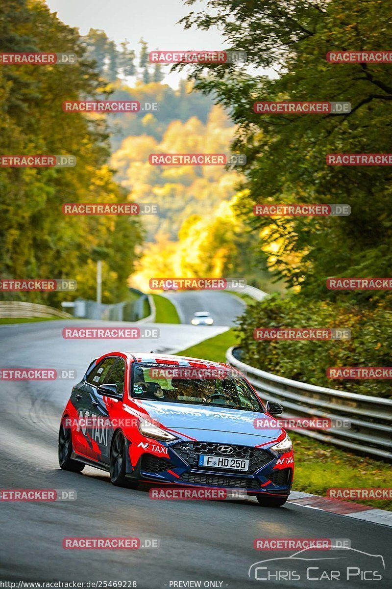 Bild #25469228 - Touristenfahrten Nürburgring Nordschleife (21.10.2023)