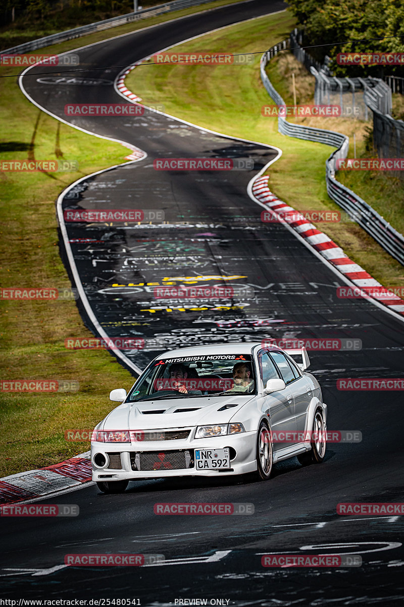 Bild #25480541 - Touristenfahrten Nürburgring Nordschleife (21.10.2023)