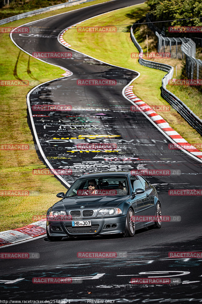 Bild #25483671 - Touristenfahrten Nürburgring Nordschleife (21.10.2023)