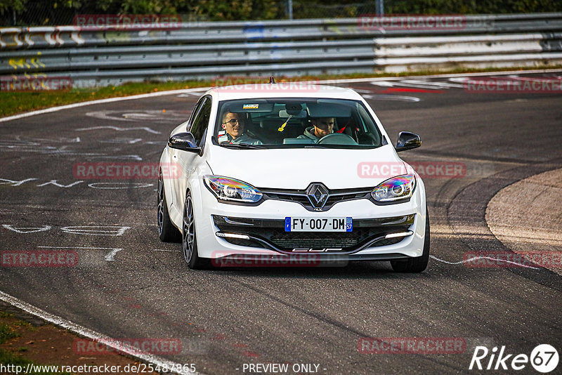 Bild #25487865 - Touristenfahrten Nürburgring Nordschleife (21.10.2023)