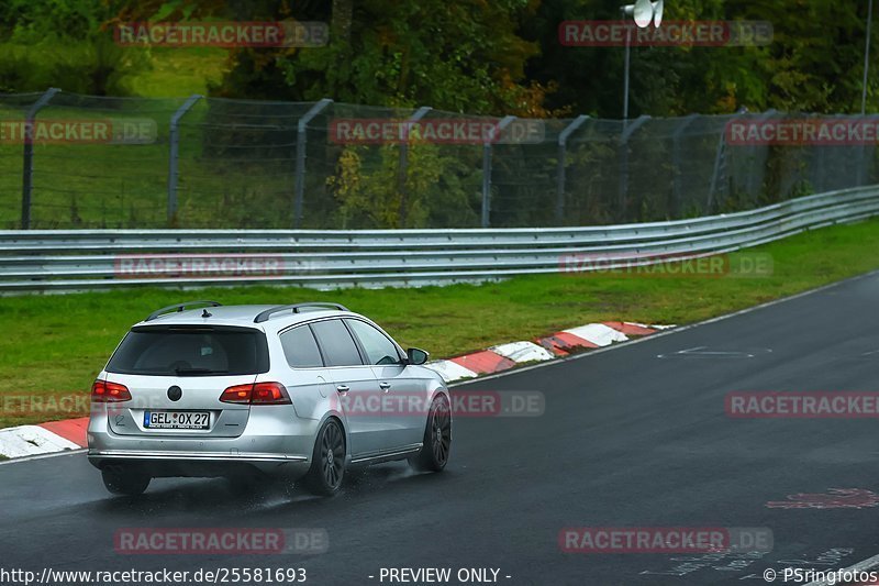 Bild #25581693 - Touristenfahrten Nürburgring Nordschleife (29.10.2023)