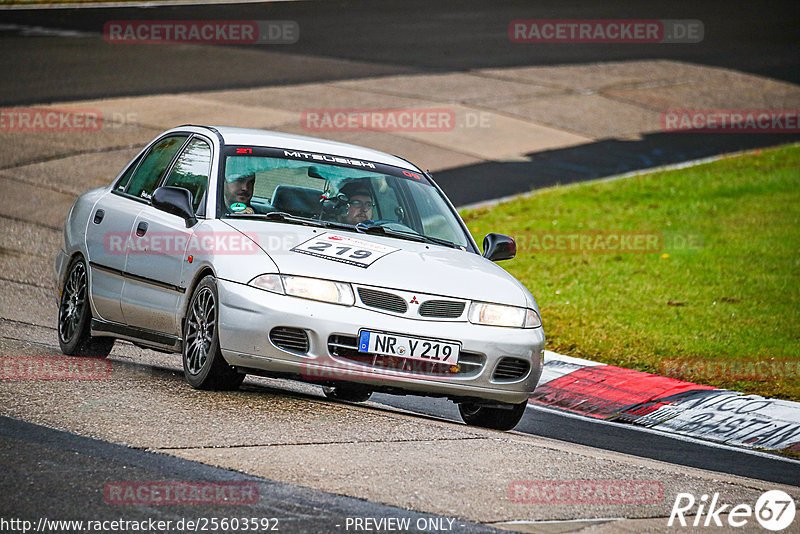 Bild #25603592 - Touristenfahrten Nürburgring Nordschleife (29.10.2023)