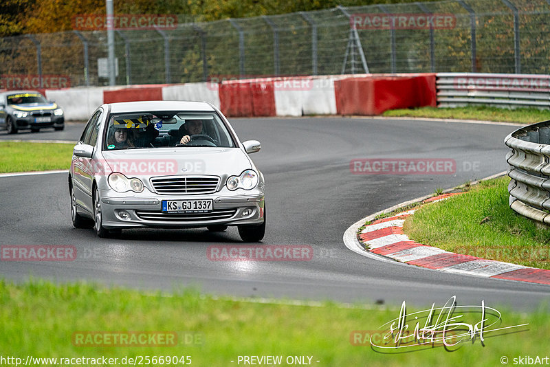 Bild #25669045 - Touristenfahrten Nürburgring Nordschleife (01.11.2023)