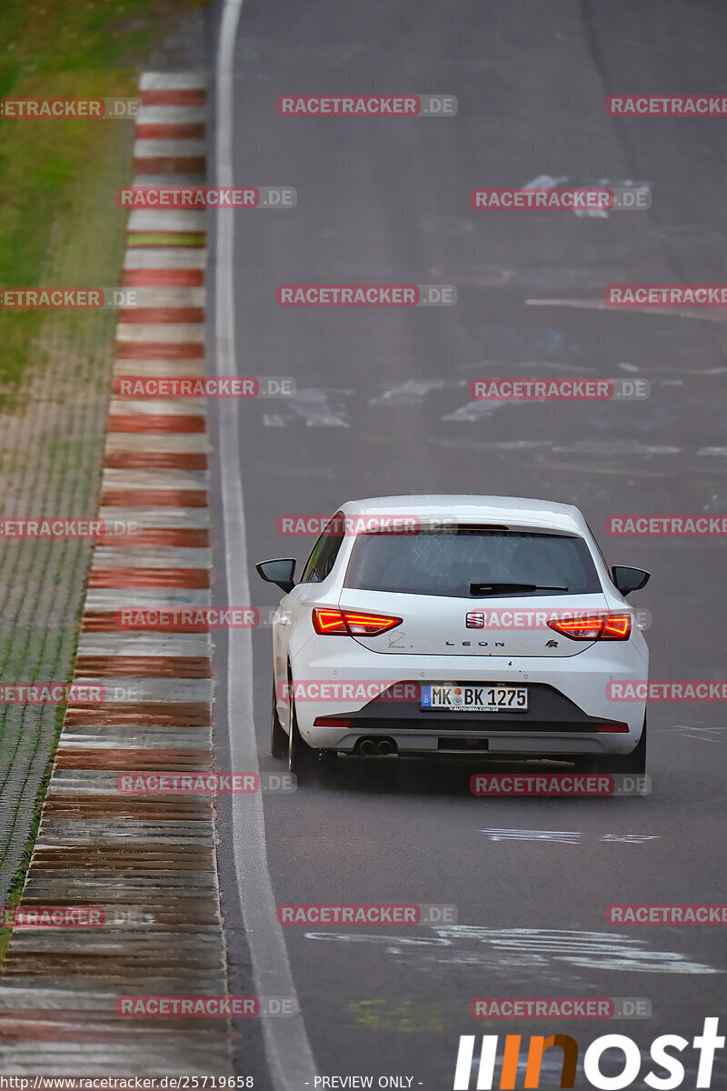 Bild #25719658 - Touristenfahrten Nürburgring Nordschleife (11.11.2023)