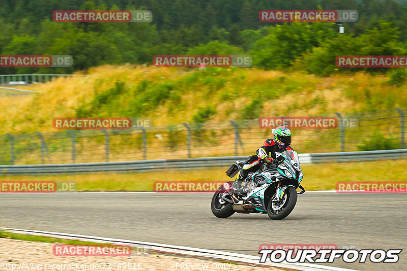 Bild #22769816 - Touristenfahrten Nürburgring GP-Strecke (04.07.2023)