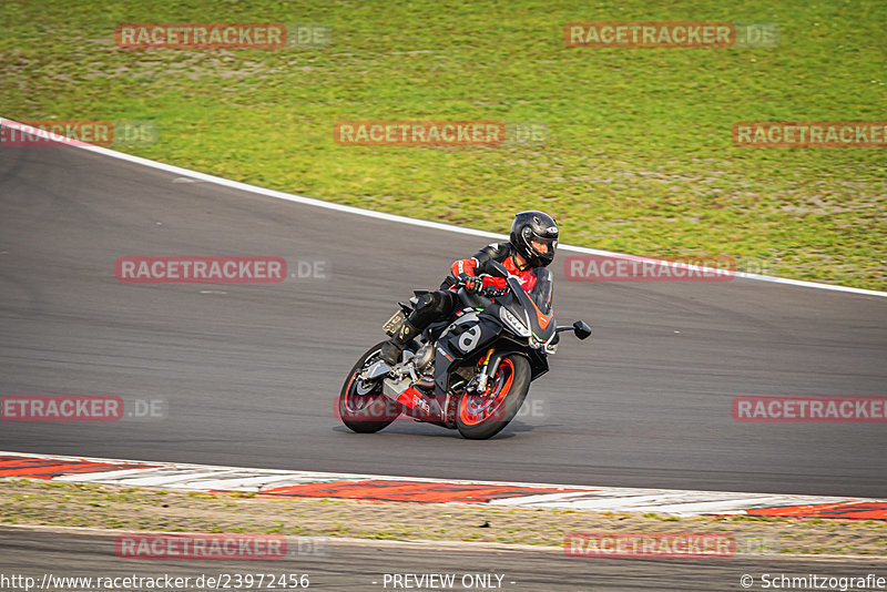 Bild #23972456 - Touristenfahrten Nürburgring GP-Strecke (22.08.2023)