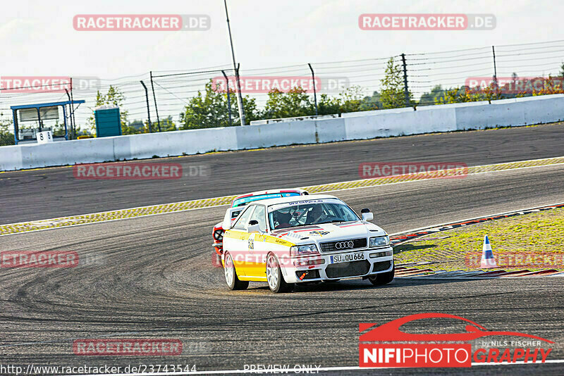 Bild #23743544 - After Work Classics Nürburgring GP-Strecke (18.08.2023)