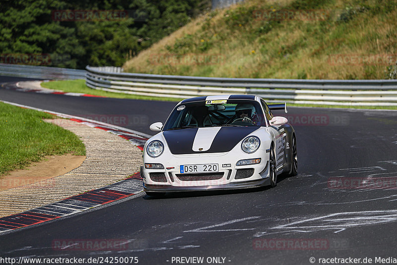 Bild #24250075 - Porsche Club Sverige - Nürburgring