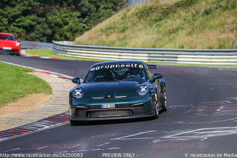 Bild #24250083 - Porsche Club Sverige - Nürburgring