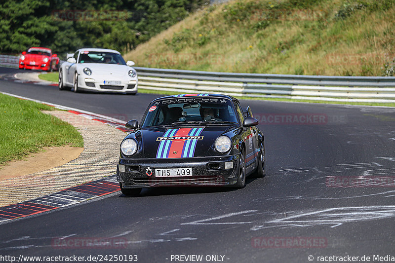 Bild #24250193 - Porsche Club Sverige - Nürburgring