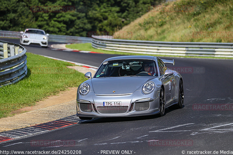 Bild #24250208 - Porsche Club Sverige - Nürburgring