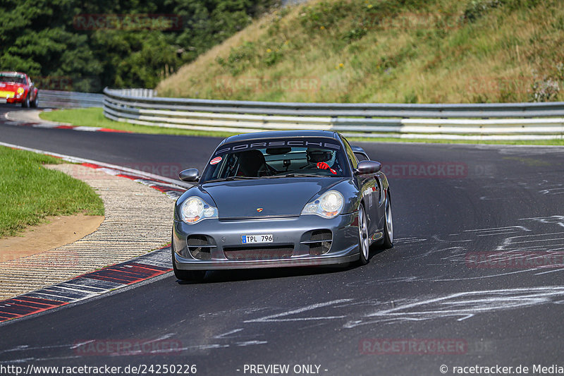 Bild #24250226 - Porsche Club Sverige - Nürburgring