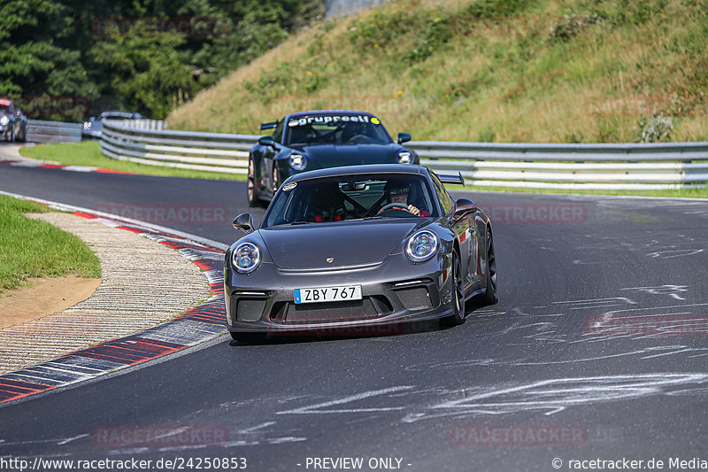 Bild #24250853 - Porsche Club Sverige - Nürburgring