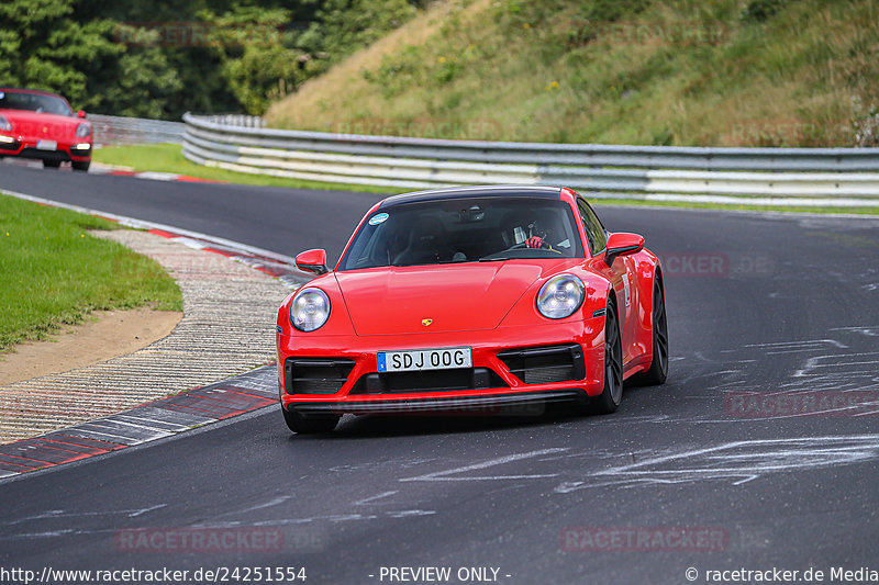 Bild #24251554 - Porsche Club Sverige - Nürburgring