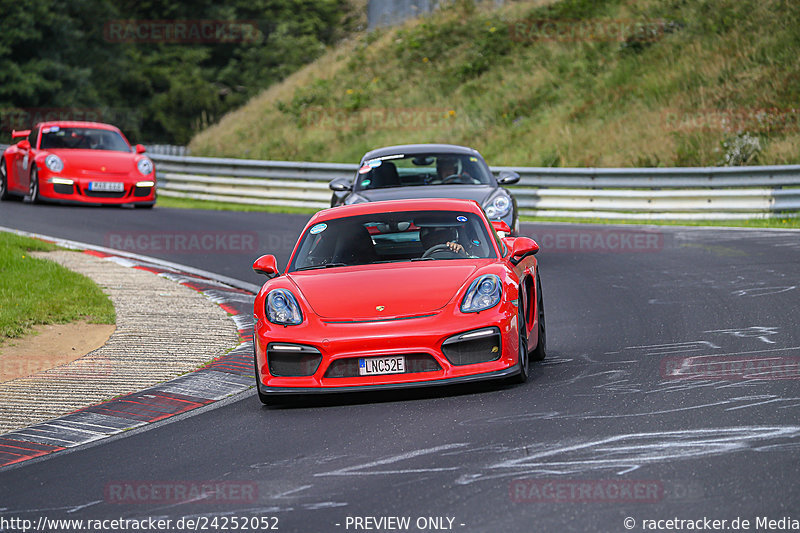 Bild #24252052 - Porsche Club Sverige - Nürburgring