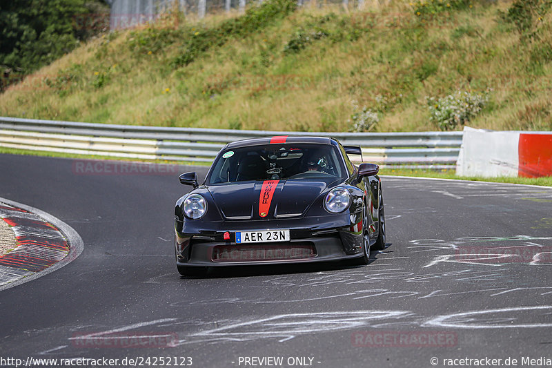 Bild #24252123 - Porsche Club Sverige - Nürburgring