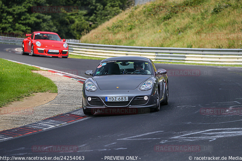 Bild #24254063 - Porsche Club Sverige - Nürburgring