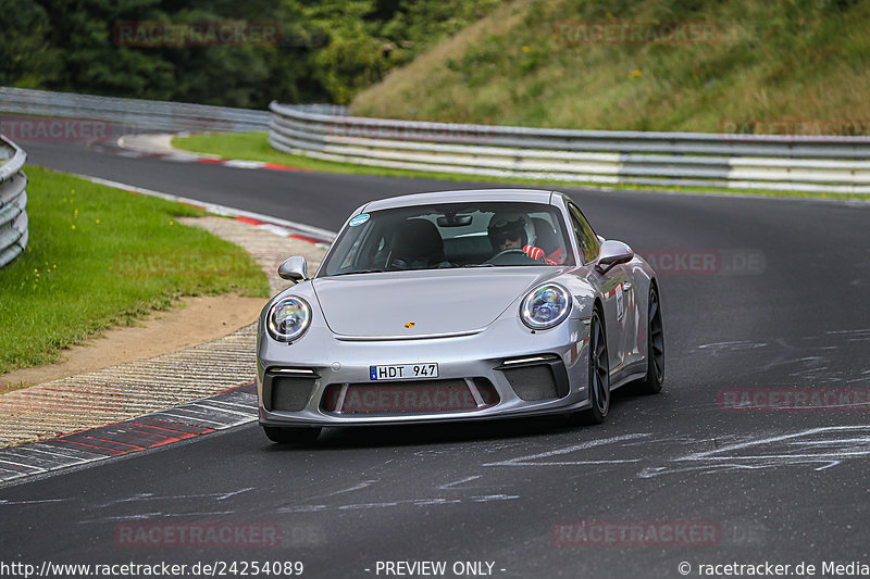 Bild #24254089 - Porsche Club Sverige - Nürburgring