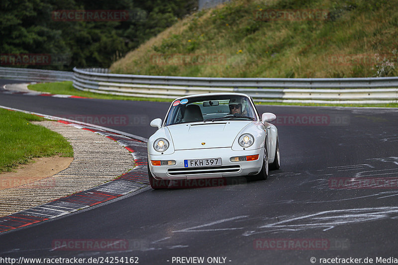 Bild #24254162 - Porsche Club Sverige - Nürburgring
