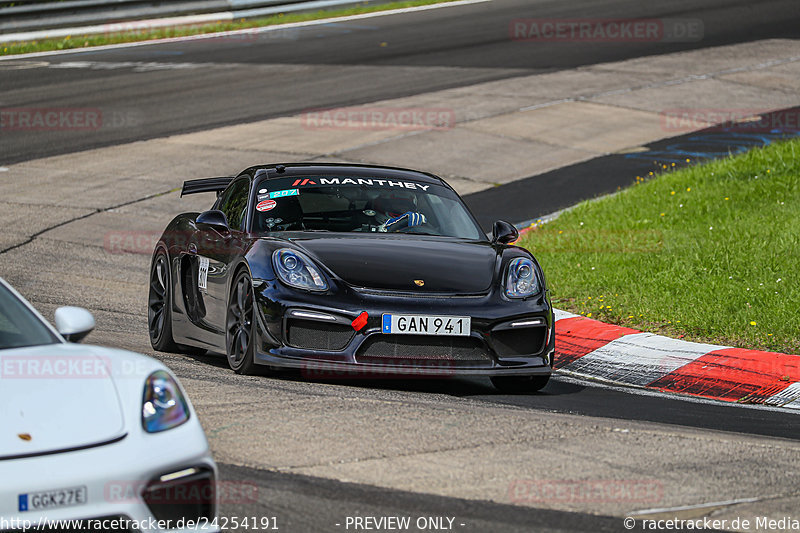 Bild #24254191 - Porsche Club Sverige - Nürburgring