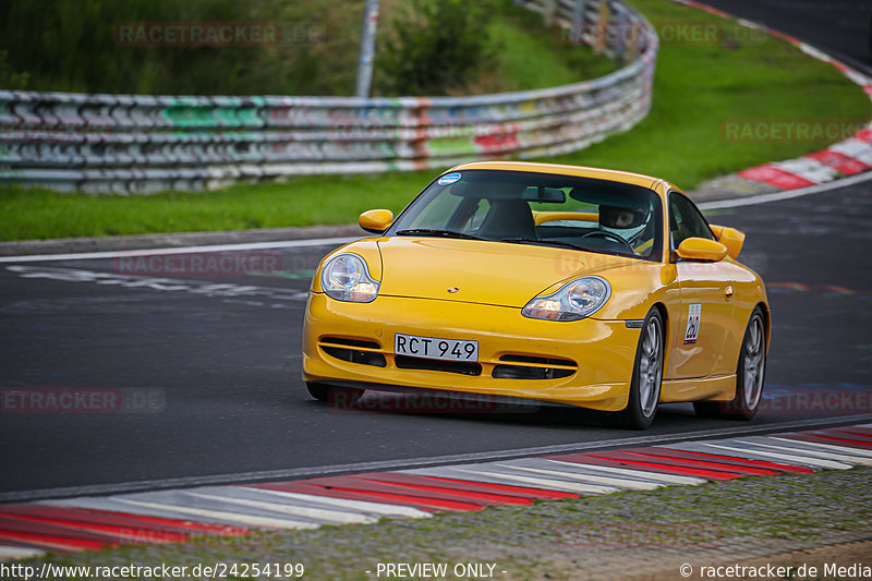 Bild #24254199 - Porsche Club Sverige - Nürburgring