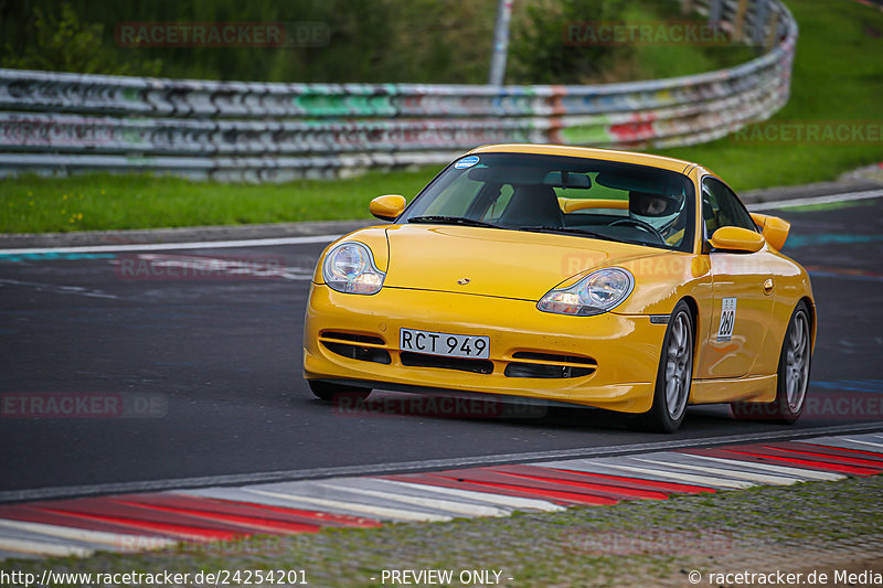 Bild #24254201 - Porsche Club Sverige - Nürburgring