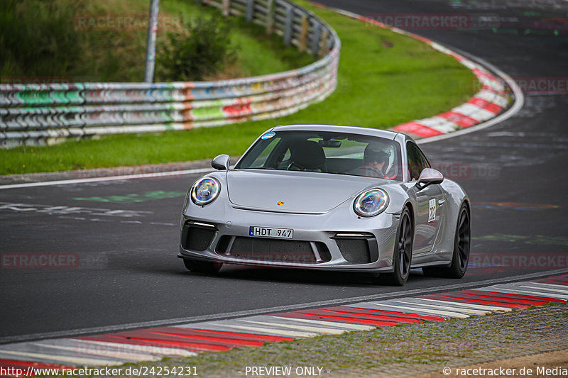 Bild #24254231 - Porsche Club Sverige - Nürburgring