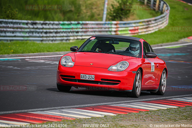 Bild #24254306 - Porsche Club Sverige - Nürburgring