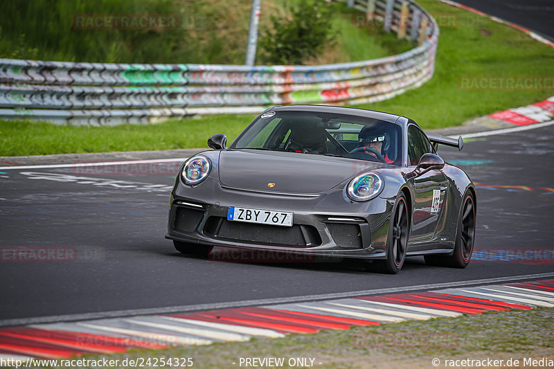 Bild #24254325 - Porsche Club Sverige - Nürburgring