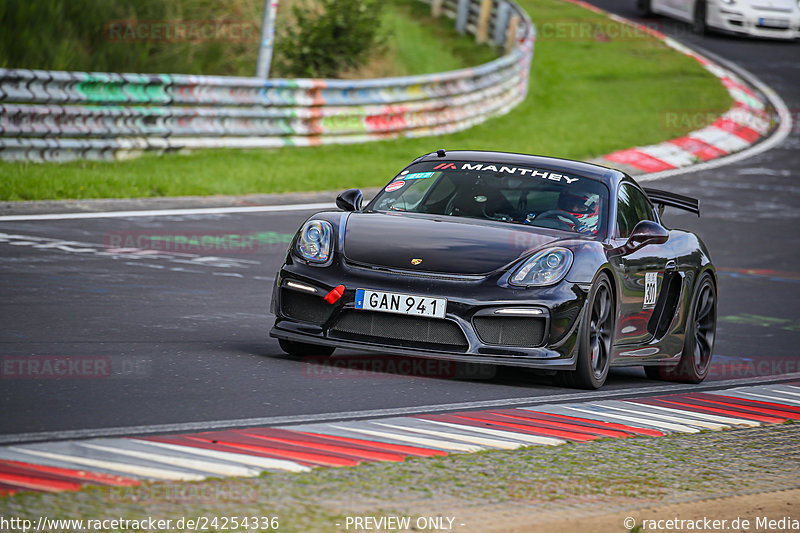 Bild #24254336 - Porsche Club Sverige - Nürburgring